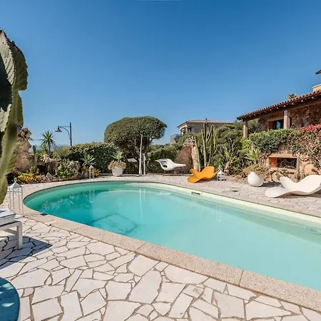 Garden - Shared Pool & Designer Interiors Апартаменти *